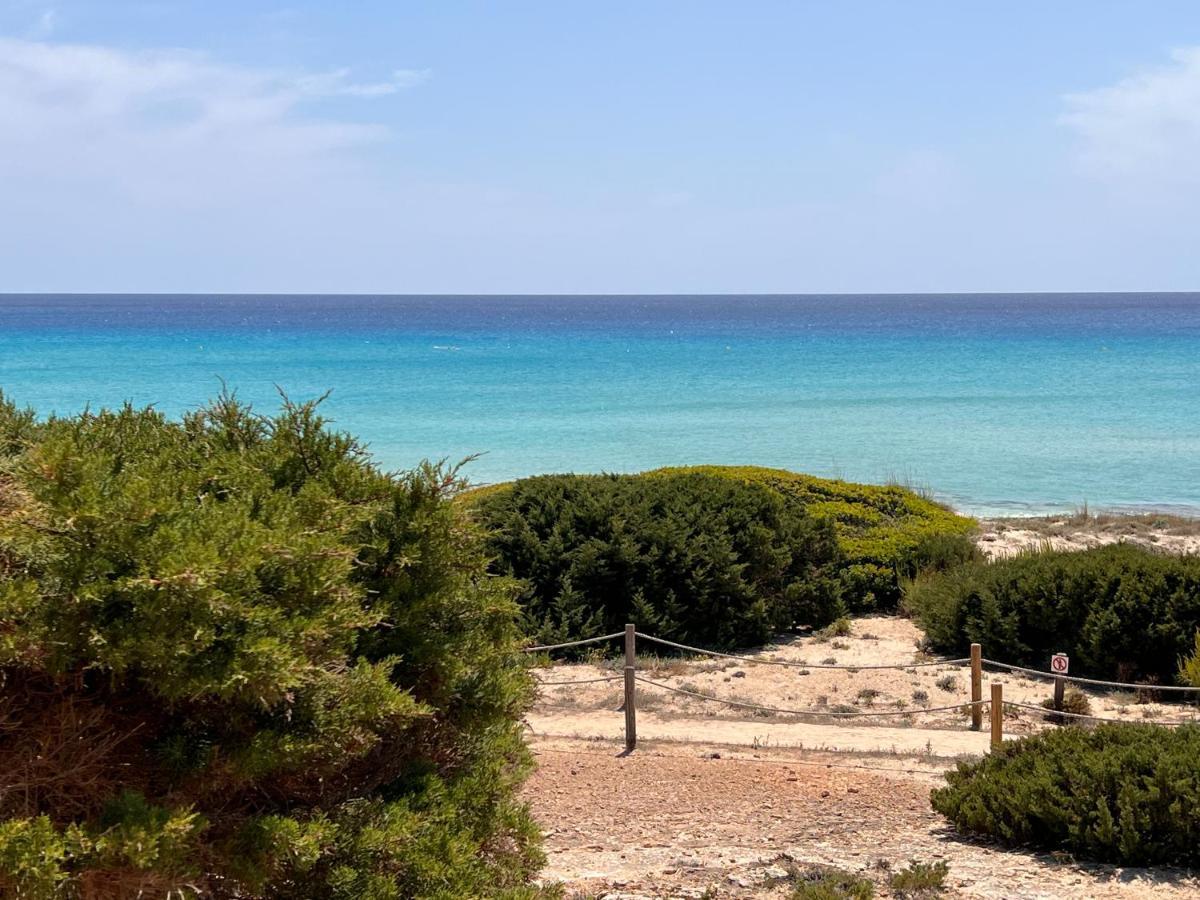 Вилла Arenas Del Mar Formentera Es Arenals Экстерьер фото